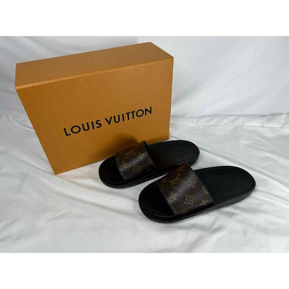 Louis Vuitton Sunbath Flat Mule Monogram Size 36 SPB-TS 347667 - Picture 1 of 12
